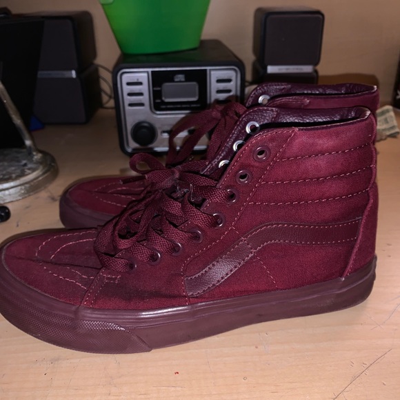 High top burgandy vans - Picture 2 of 4